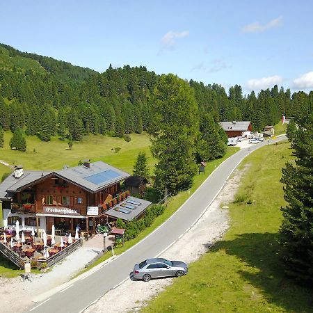 Edelweisshuette Hotel Funes  Bagian luar foto