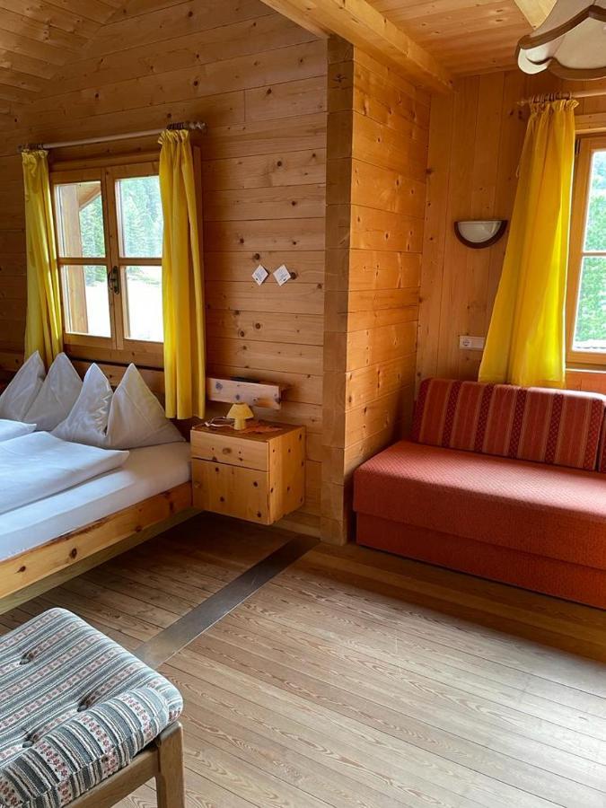 Edelweisshuette Hotel Funes  Bagian luar foto